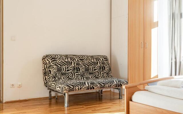 Comfortable 3BR shared Apart. - Suitable For Long Stays