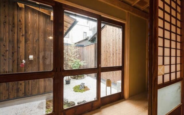 Traditional Kyoto Home Bifuku Roujiya