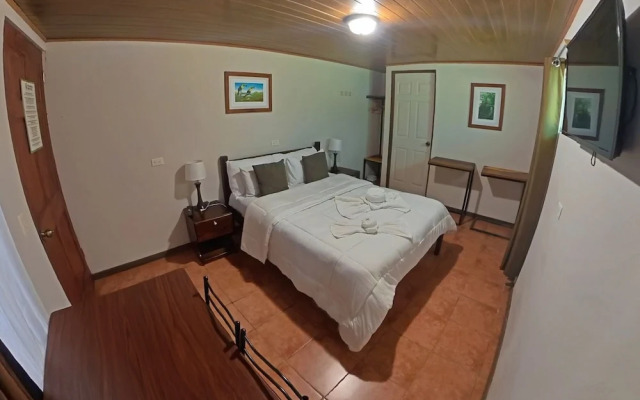 Casa Jungle Monteverde Bed & Breakfast