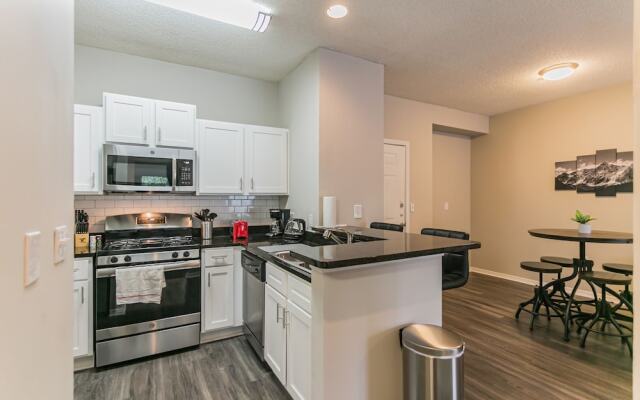 The Luxe Suites of North Atlanta