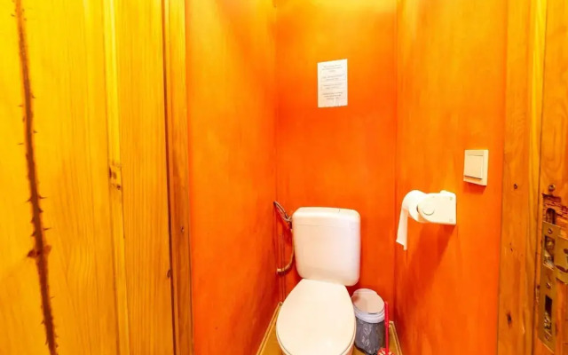 Holiday Home in Montleban With Sauna