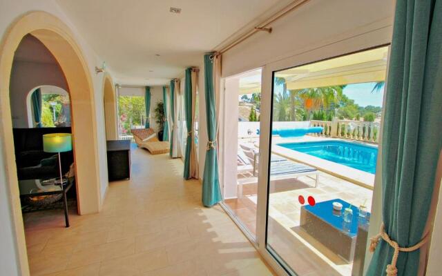 Michelle - sea view villa with private pool in Benissa
