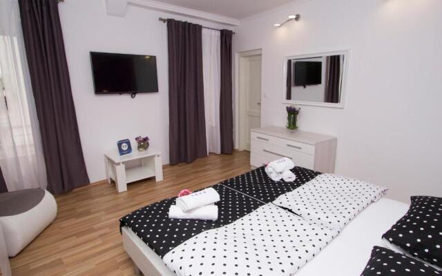 Apartment Sabioncello