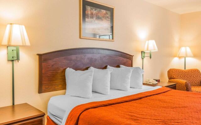 Quality Inn Pell City I-20 exit 158
