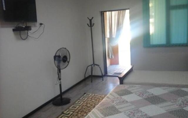 Room on Bogatos 15