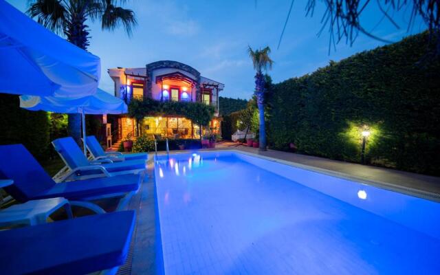 Terra Kaya Villa