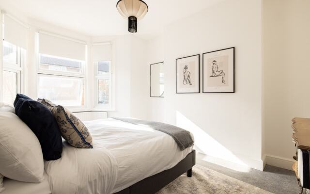The Camberwell Nook - Lovely 5BDR House with Garden