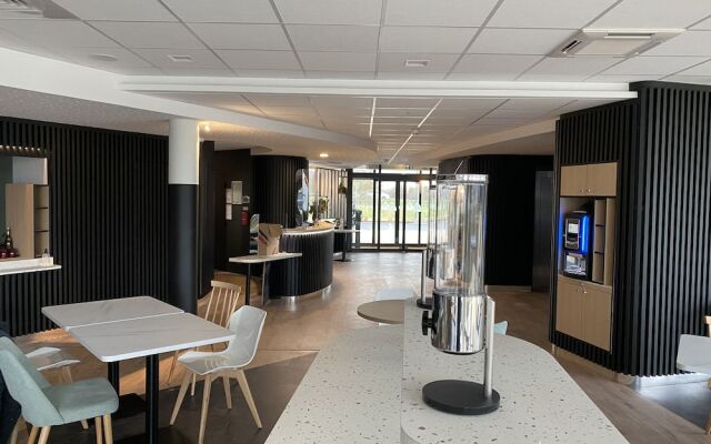 Hôtel AKENA TROYES - La Chapelle-Saint-Luc