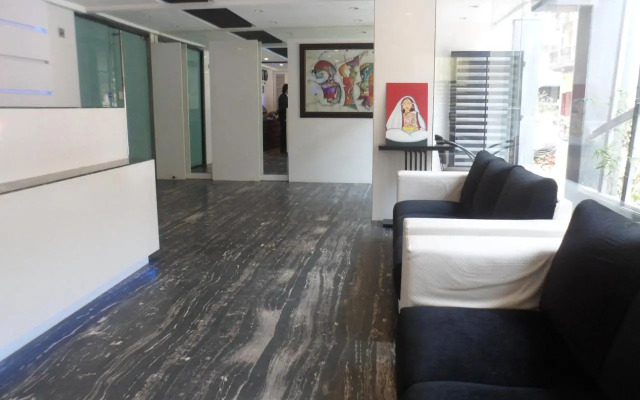 OYO Premium Merlin Homeland Mall
