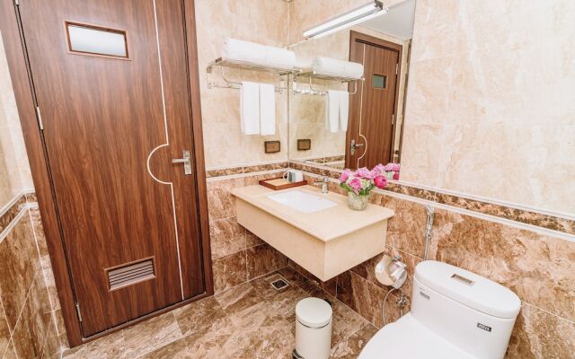 Legend Westlake Hotel