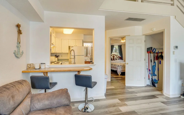 Pet-friendly Lake of the Ozarks Gem!