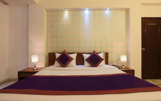 FabHotel Star Delhi Airport