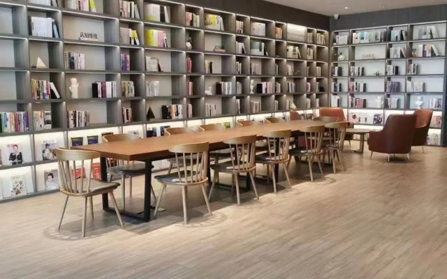 HanTing Hotel (Huludao Yuhuang Mall)