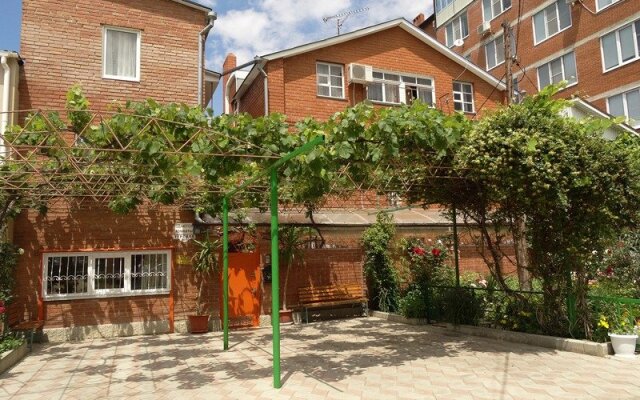 Gostevoj Dom "Na Terskoj 165"