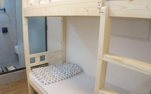 Tung Wo Guest House