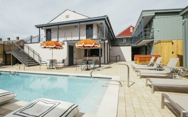 Dew Drop Inn