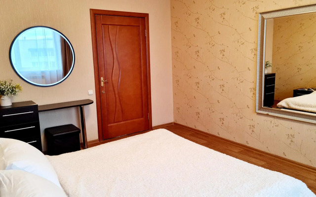 Много квартир на улице Орлова