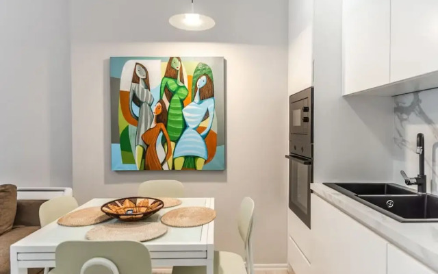 The Funky Apartment Free Parking