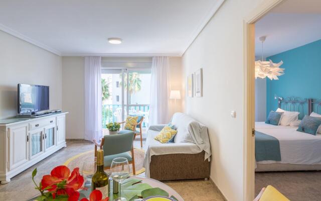 Malagasuite Lux Beach&Pool