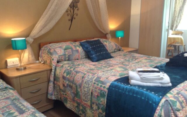 Aquarius B&B