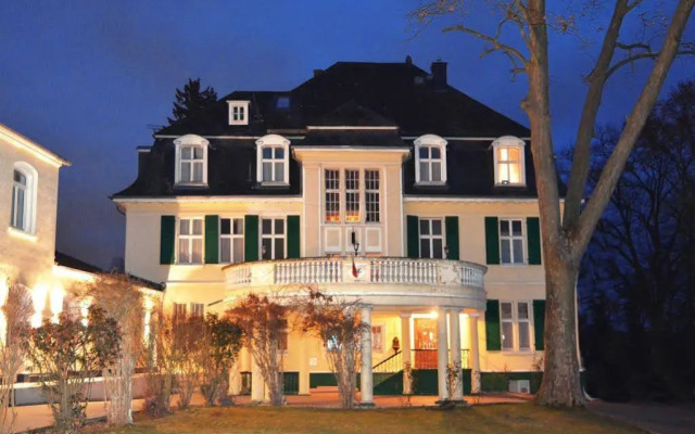 Villa Oranien Hotel Restaurant