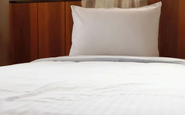 Yadoya Lotus – Guest Rooms – Ishigaki Island