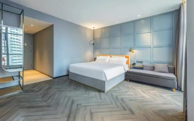 Yifeng hotel