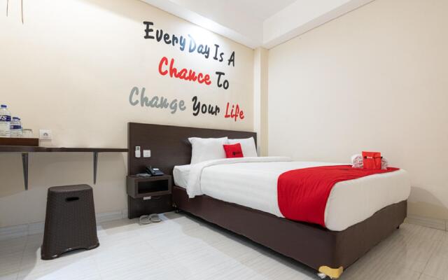 RedDoorz Plus @ Harvest Inn Panakkukang