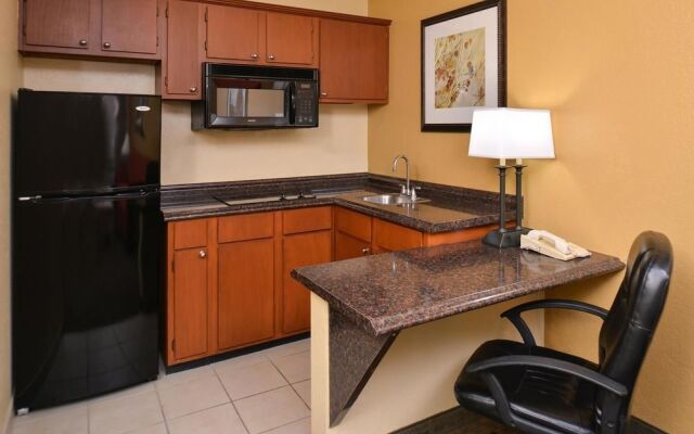 Red Lion Inn And Suites