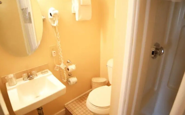 The Kennebunk Inn
