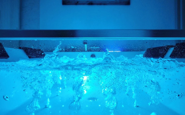 Premium Jacuzzi Suite at the City Center