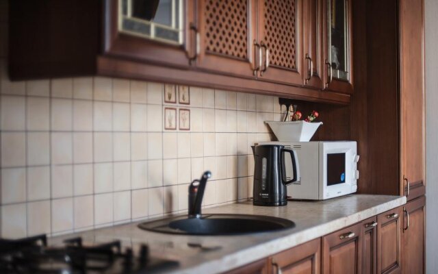 Apartment on Liteyny 60