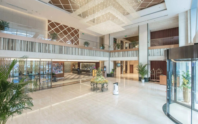 Grand Metropark Liyuan Hotel