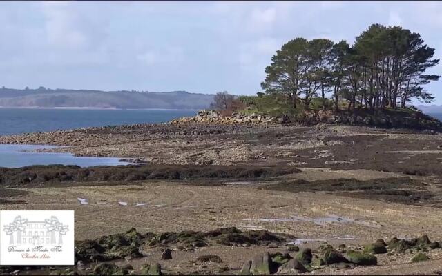 Domaine De Moulin Mer