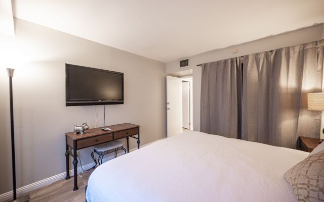 Stay Together Suites 2BD2B Apartment