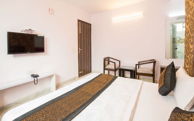 OYO 14728 Manan Residency