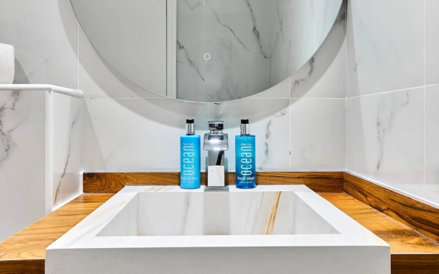 bnbme - Gold Crest Views 2 - STUDIO