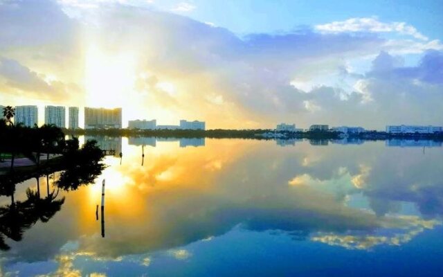 All Inclusive Bed & Beach & Fun Cancun