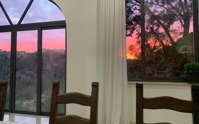 Newly furnished appt in Gozo