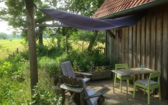 Bij en Boom Bed & Breakfast