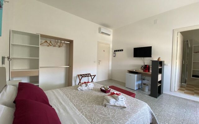 Rossocorallo Rooms