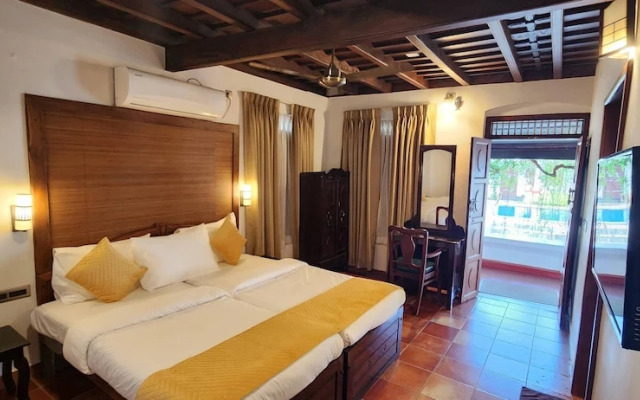 Kumarakom Tharavadu - Heritage Hotel