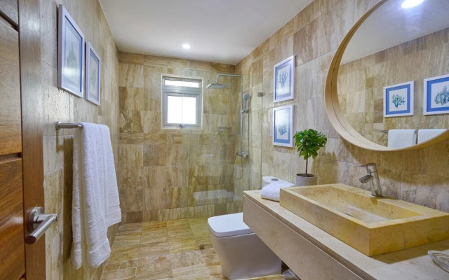 Beach Condo w Sea View B-301 Costa Atlantica