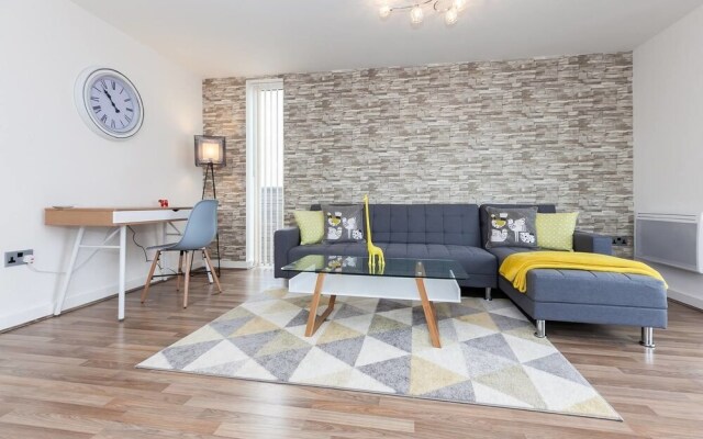 Amazing 2BR Manchester Apartment