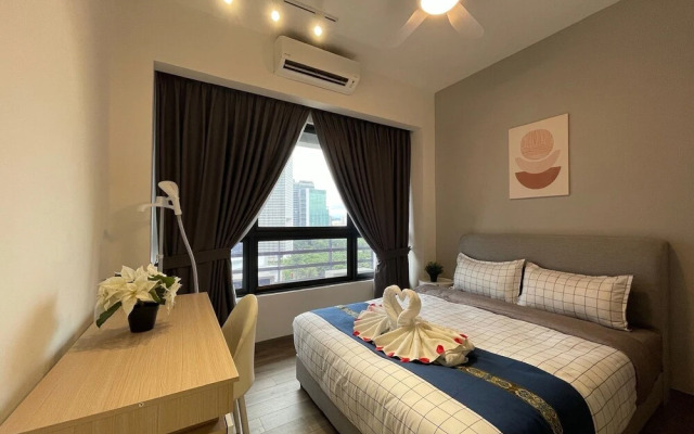 Agile Residence TRX by Isabella