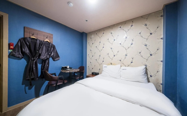 Seongnam Je Motel