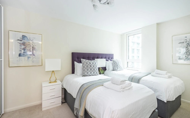 Av Stays Central London 2 Bedroom Riverside