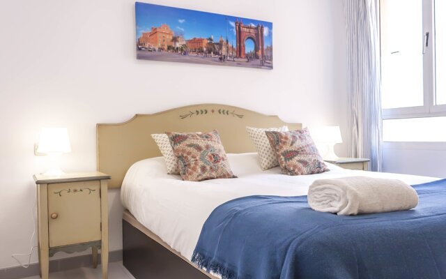 Alameda's Pearl with parking