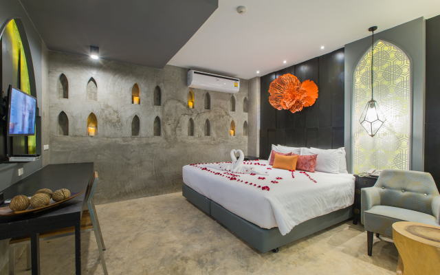 Patong Signature Boutique Hotel