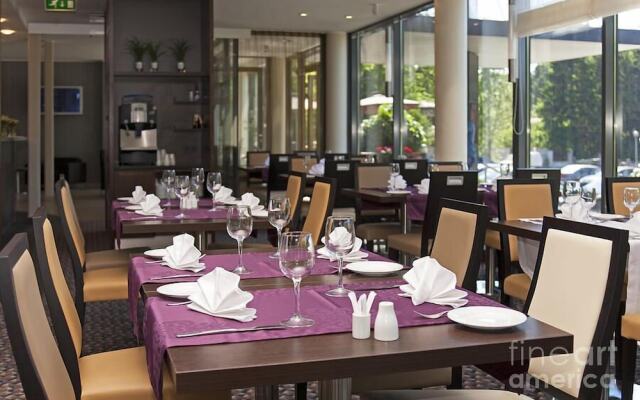Milano Grand New Rest House